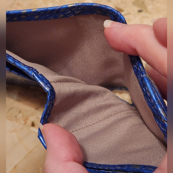 Brahmin Leather blue compact wallet - Picture 4 of 5